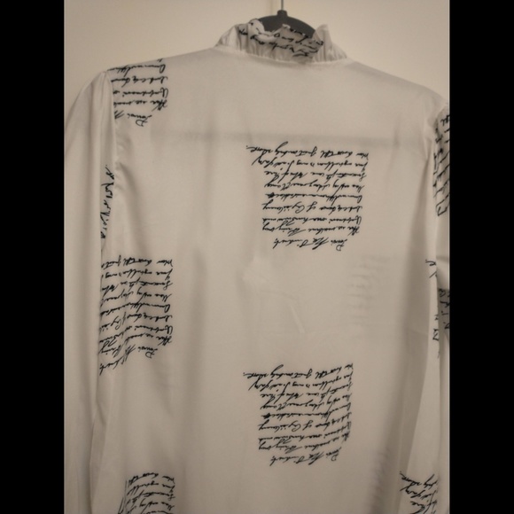 RUFFLE TOP - Picture 2 of 6